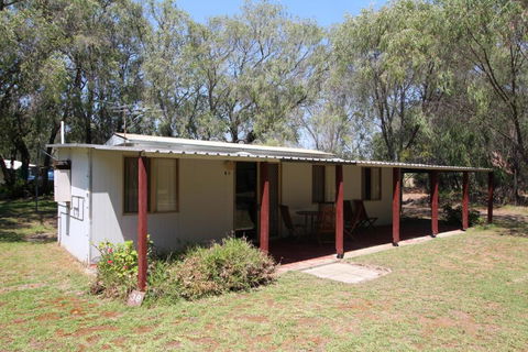 Lazy Days Caravan Park - Perths Hotel 5