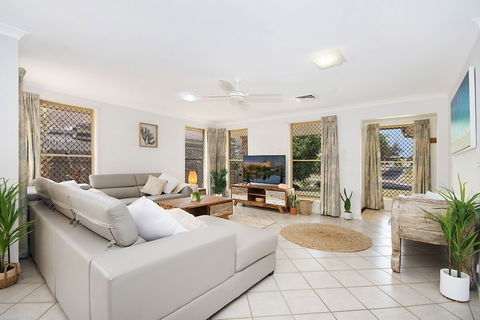 Kailani Beach House - Perths Hotel 0