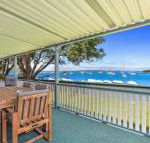 Sunset Beach House Soldiers Point Sleeps 9 - Perths Hotel