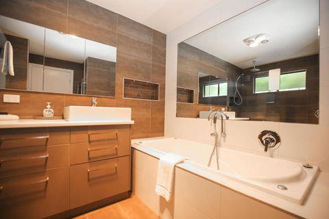 Alderwood - Perths Hotel 3