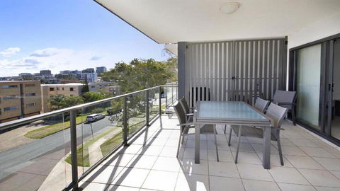 Amalfi Unit 11 Above All Else 50 King Street - Perths Hotel 1