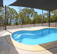 Holiday in Style Hervey Bay - Perths Hotel