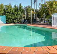 Jade Waters Hervey Bay - Perths Hotel