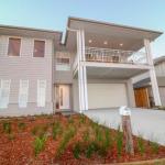 Illaroo At Catherine Hill Bay - Perths Hotel 0