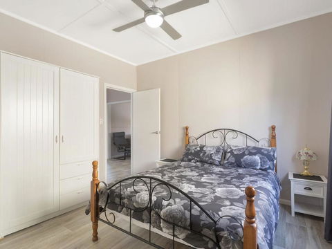 The Inlet Cottage - Perths Hotel 6