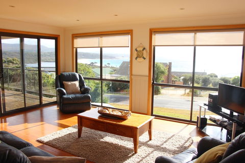 Lazy Wave Beach House - Perths Hotel 2
