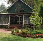 Lakeside Garden Chalet - Perths Hotel