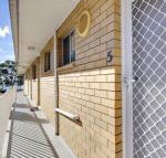 Beachside Shoal Bay Unit 5 - Perths Hotel