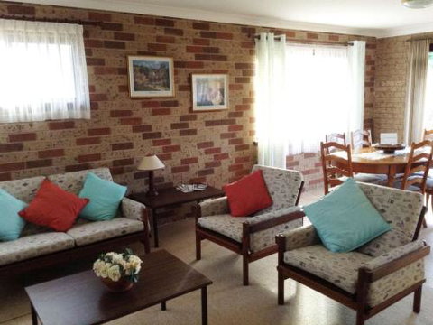 Seascape At Mollymook - Perths Hotel 1