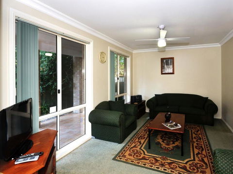 Four Bedroom Quality Townhouse - Perths Hotel 4