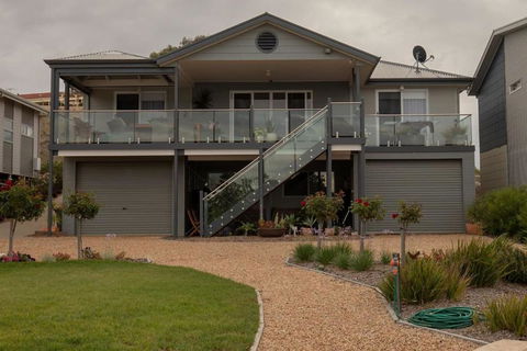 64 Marina Way Mannum - Perths Hotel 6