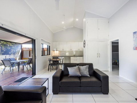 Tais Hideaway - Perths Hotel 1