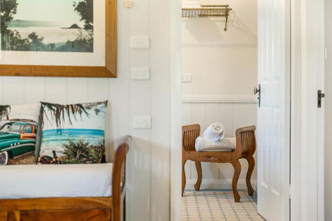 Kembali On Massinger Street - Perths Hotel 2