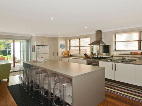 Casa Callala On King George Well Appointed Home - Perths Hotel 2