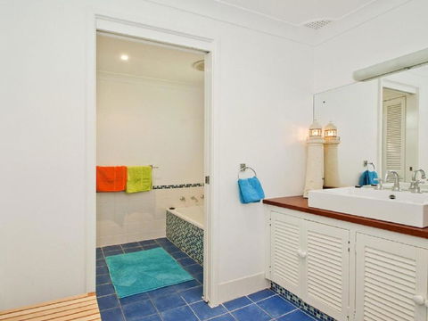 Casa Callala On King George Well Appointed Home - Perths Hotel 1