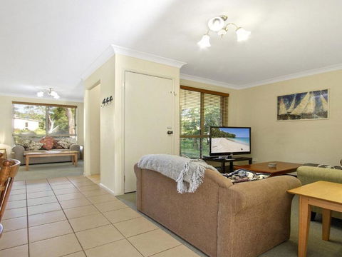 Dolphin Cottage In The Heart Of Callala Beach - Perths Hotel 6