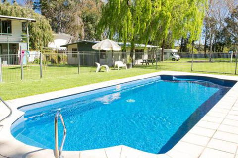Kalganyi Holiday Park - Perths Hotel 0