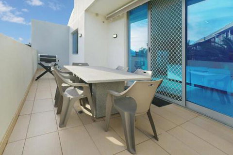 Samar Cove Unit 8 - Perths Hotel 2