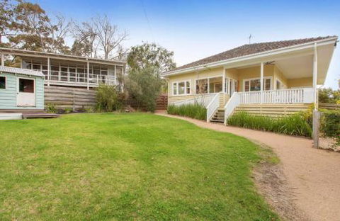 BEACHSIDE GETAWAY DROMANA - Perths Hotel 6