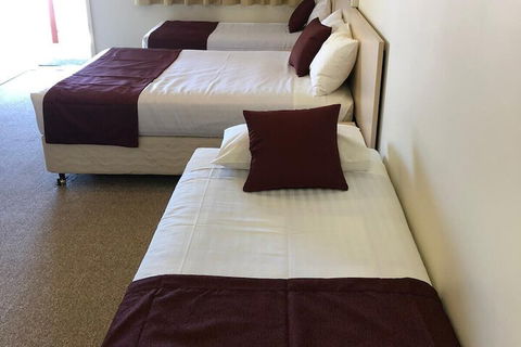 Overlander Motor Lodge - Perths Hotel 6