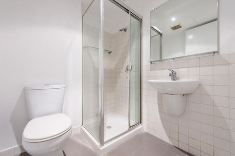 WOW Apartment On Flinders - Perths Hotel 2
