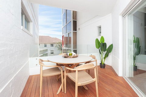 Ultimate Bondi Living - Perths Hotel 7