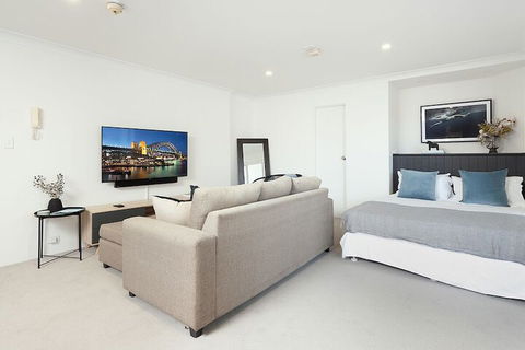 Ultimate Bondi Living - Perths Hotel 2