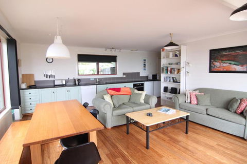 DOLPHIN LOOKOUT COTTAGE Amazing Views Of The Bay Of Fires - Perths Hotel 6