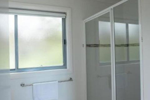Cape Paterson Holiday Park - Perths Hotel 3