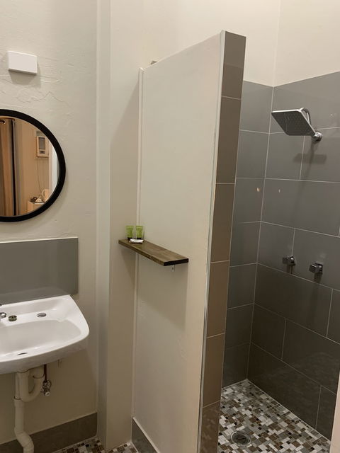 Biloela Hotel - Perths Hotel 5