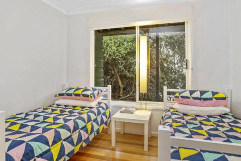 SEAVIEW Ocean Views From A Modern Townhouse - Perths Hotel 7