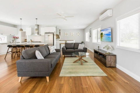 HALE KUPA Rye Beach House Spa Table Tennis - Perths Hotel 5