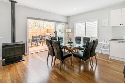 HALE KUPA Rye Beach House Spa Table Tennis - Perths Hotel 6