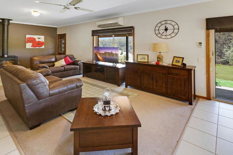 Mt Taylor Country Retreat 15 Minutes To Bairnsdale - Perths Hotel 4