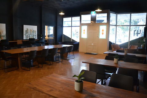 Black Diamond Lodge - Perths Hotel 4