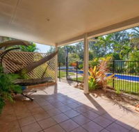Sandy Feet Retreat Hervey Bay - Perths Hotel