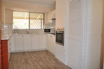 Beachside Grove - Perths Hotel 4