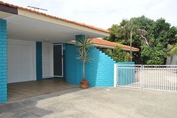 Beachside Grove - Perths Hotel 1