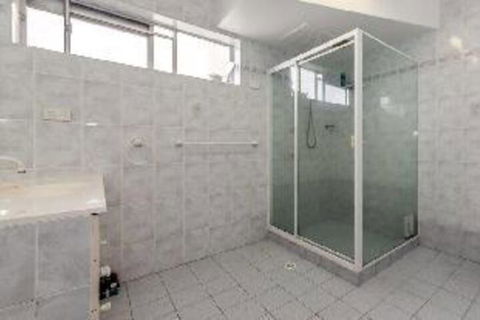 Laman Lodge Unit 3 15 Laman Street - Perths Hotel 1