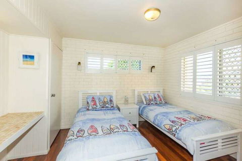 Lyrona - 3/35 Avocet Parade - Perths Hotel 7
