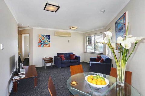 Scarborough Beach Front Resort - Shell 7 - Perths Hotel 2