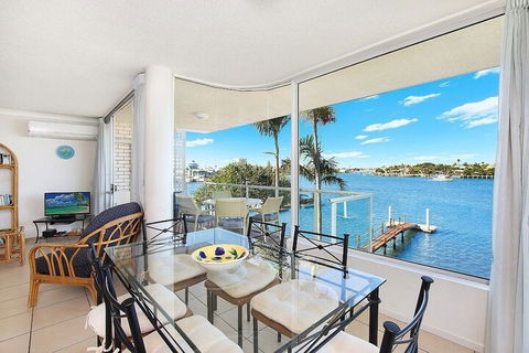 Amazing Waterfront Views Sunshine Coast H330 - Perths Hotel 6