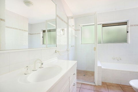 Amazing Waterfront Views Sunshine Coast H330 - Perths Hotel 5