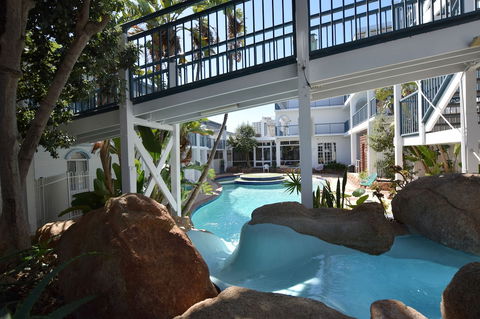 West Beach Lagoon 206, Sleeps 3 - Perths Hotel 6