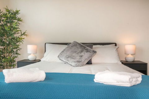 1 Bedroom Studio Apartment Near Eagle Street - Perths Hotel 6