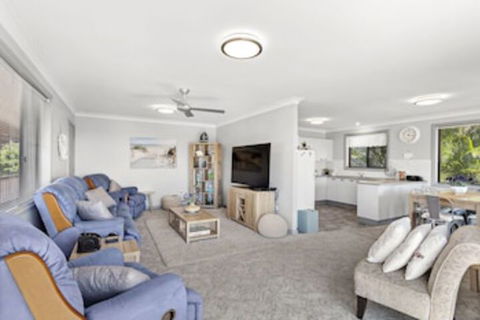Wahgunyah Road, 50 - Perths Hotel 0