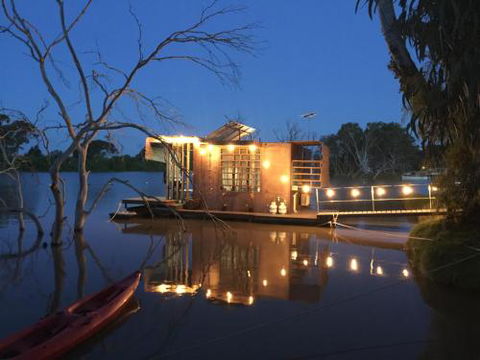Bills Boathouse - Perths Hotel 7