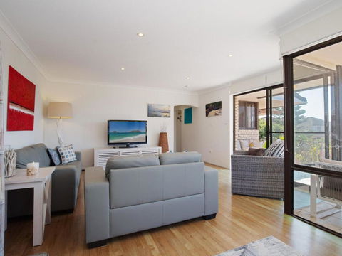 3 ENDEAVOUR 13 ONDINE CL LARGE THREE BEDROOM UNIT WITH FILTERED WATER VIEWS - Perths Hotel 6