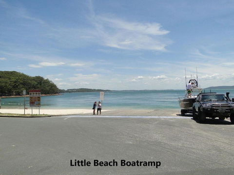 3 ENDEAVOUR 13 ONDINE CL LARGE THREE BEDROOM UNIT WITH FILTERED WATER VIEWS - Perths Hotel 1