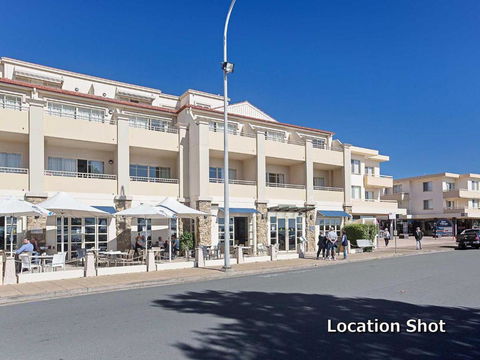 2 Hibiscus Court 9 Government Road Fantastic Air Conditioned 3 Bedroom Unit - Perths Hotel 6